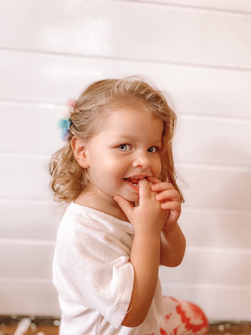 toddler hair clip, glitter Heart shape flower hair clip, flower hair clip, gold hair clip, bow hair clip, floral hair clip