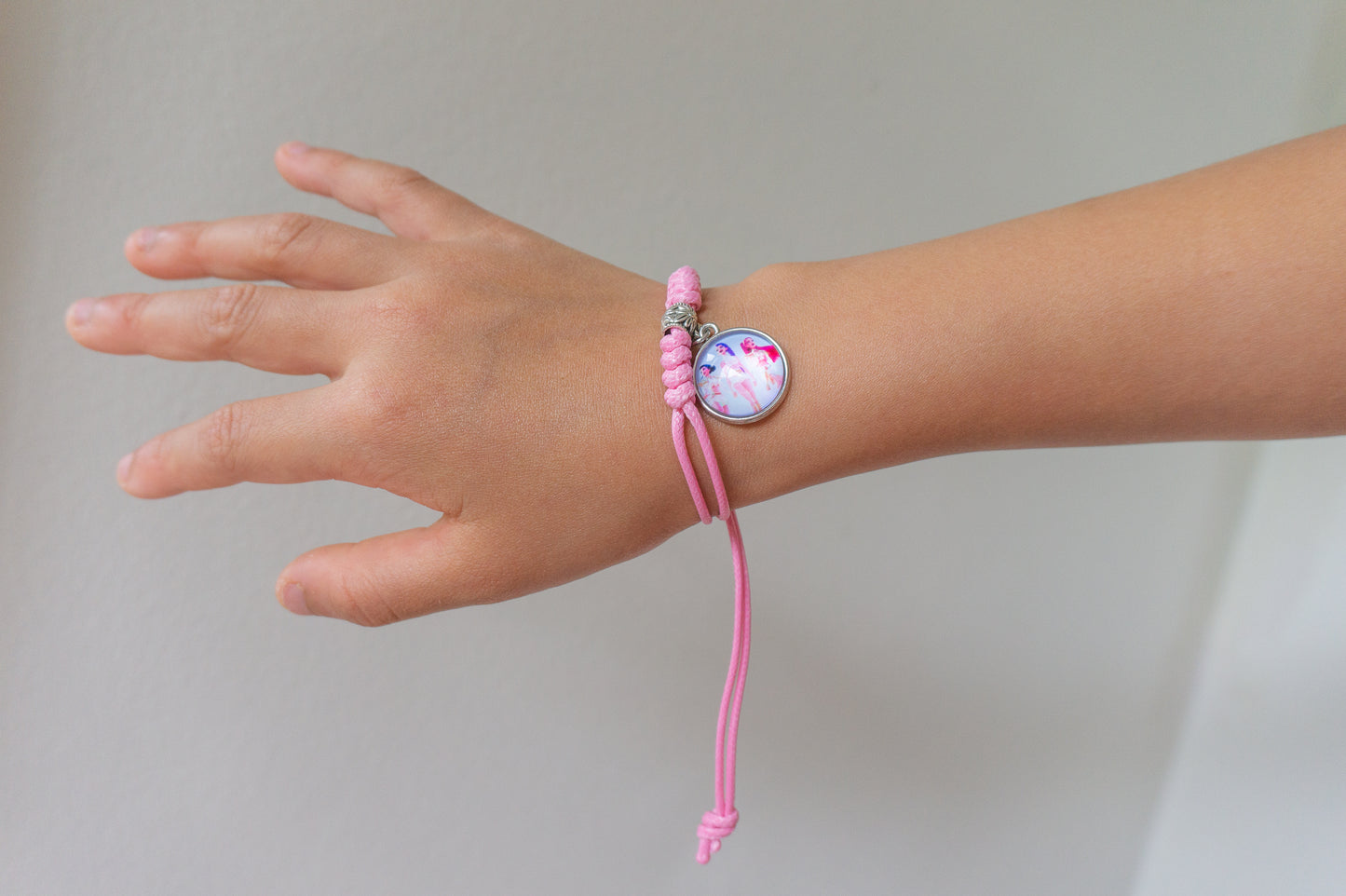 Handmade Rainbow Cord K-Pop Demon Hunter Bracelet – HUNTRIX Rumi, Mira & Zoey Adjustable String Bracelet