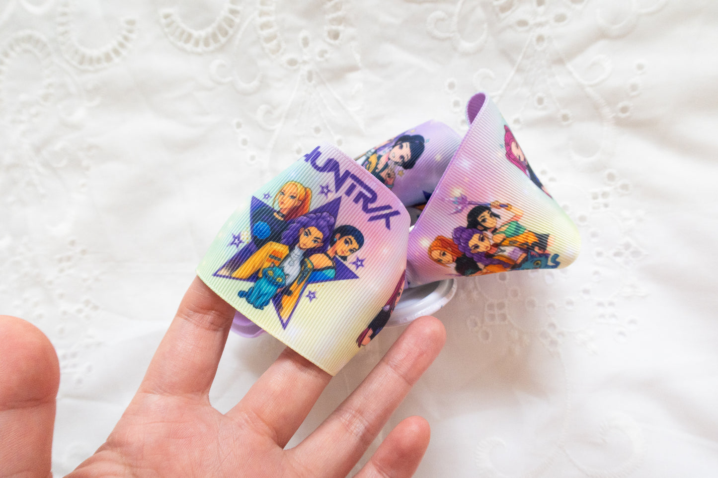 Handmade K-Pop Demon Hunter HUNTRIX Bow Hair Clip – Premium Quality, Large Statement Hair Accessory