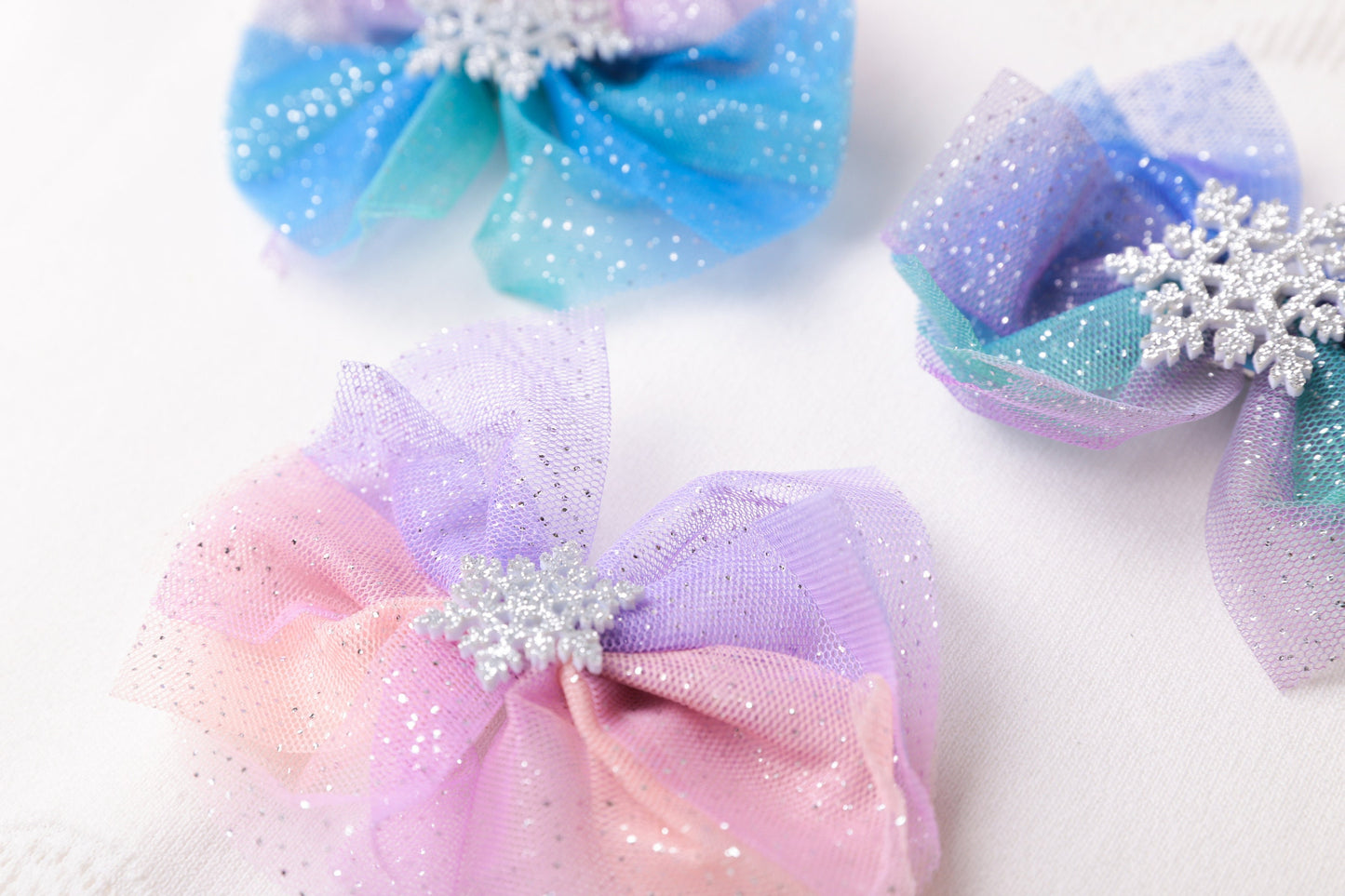 snowflake clip, glitter toddler baby infant girl bow clip, frozen bow, frozen clip, elsa hair bow,  fairy ELSA bow, baby bow clip