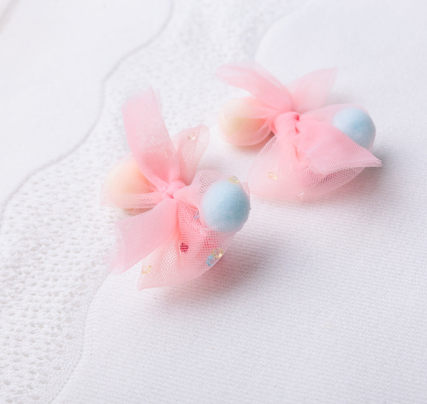 set of 2, Cute Pom Pom Soft ball Pink Baby toddler Girl Hair clip set,  bow clips set, everyday essential girl hair birthday party bag gift