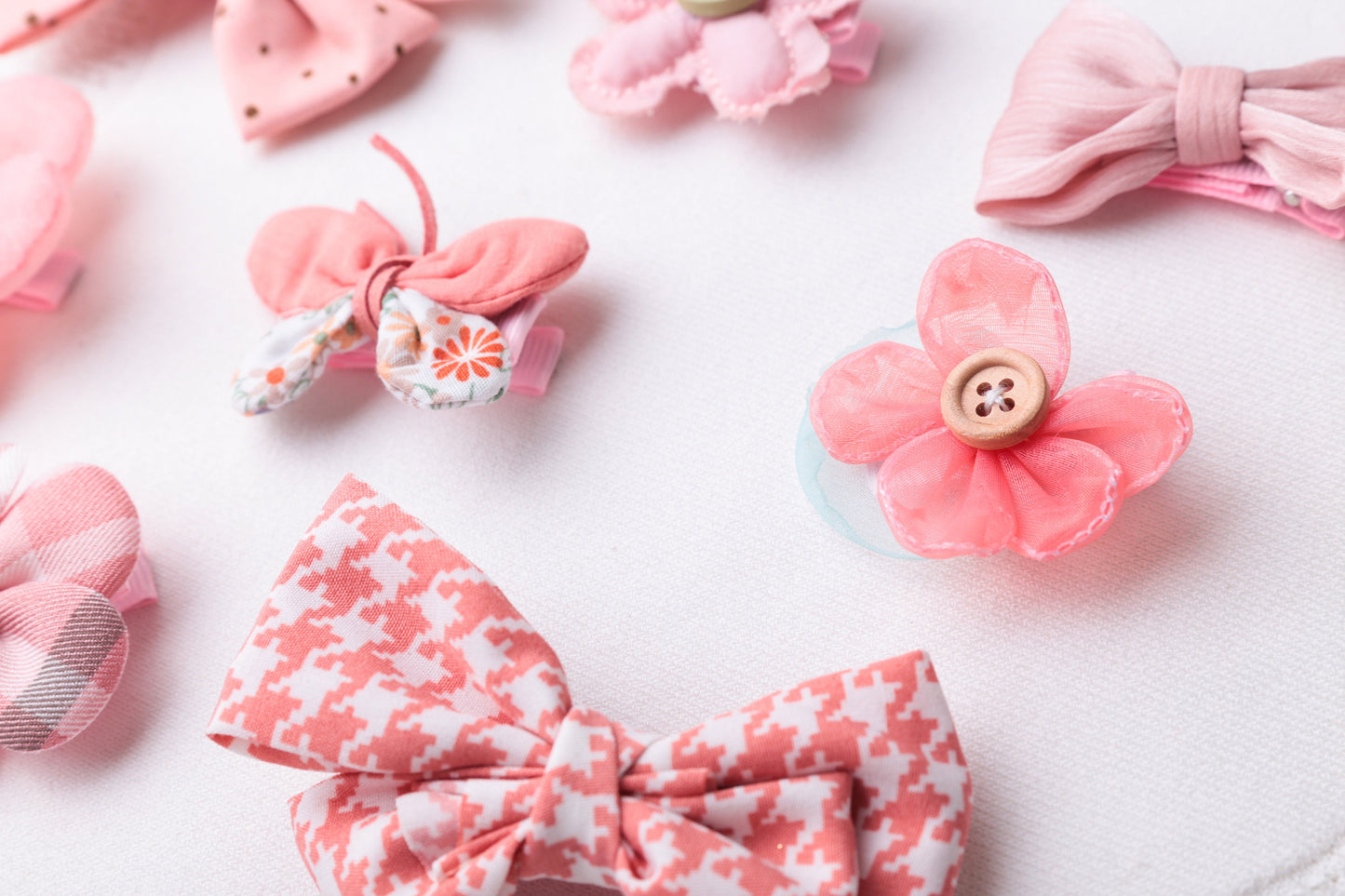 Baby Infant Toddler Girl Hair Bow clip, butterfly hair clip, flower hair pin, linen cotton baby shower gift, unique design, handmade in AU