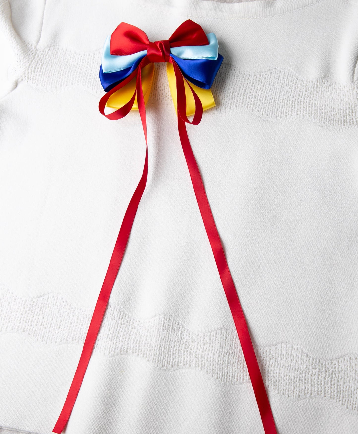 Oversizew Snow White bow hair clip, toddler bow hair clip, snow white hair clip, girl bow hair clip, red blue yellow princess bow clip