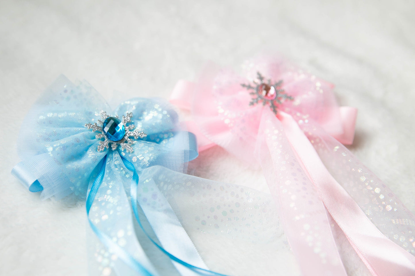 Elsa Snowflake Extra large bow hair clip, frozen elsa bow, pink clip, elsa hair bow, princess hair clip, toddler gift, baby bow clip, gift