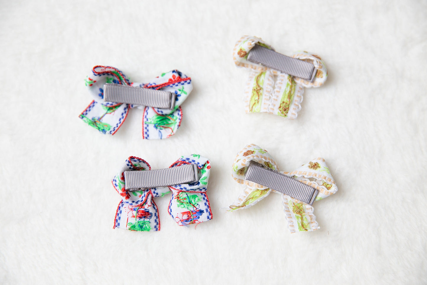 Flowers Embroidery Bow Hair Clips, Unique gift for Toddler girls, Hair Pin Aussie made, girl hair clip set, Hand Tied Baby Bows