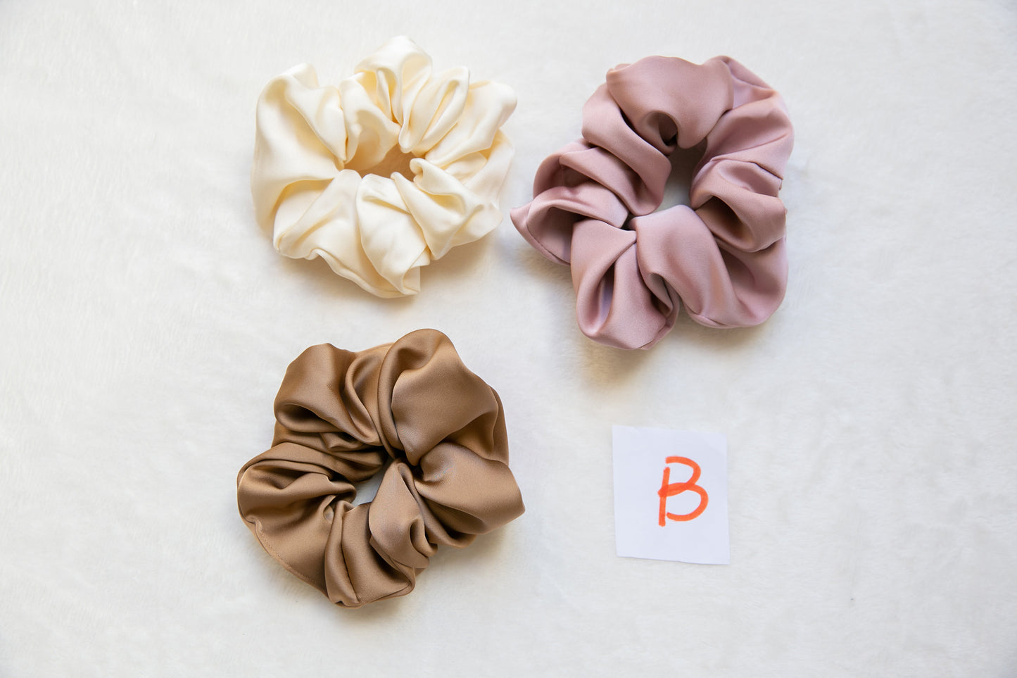 Oversized Satin women Scrunchies, soft extra large xl scrunchies, Hair Ties, Hair Elastic, Hair Accessories, luxe scrunchies Daily essential