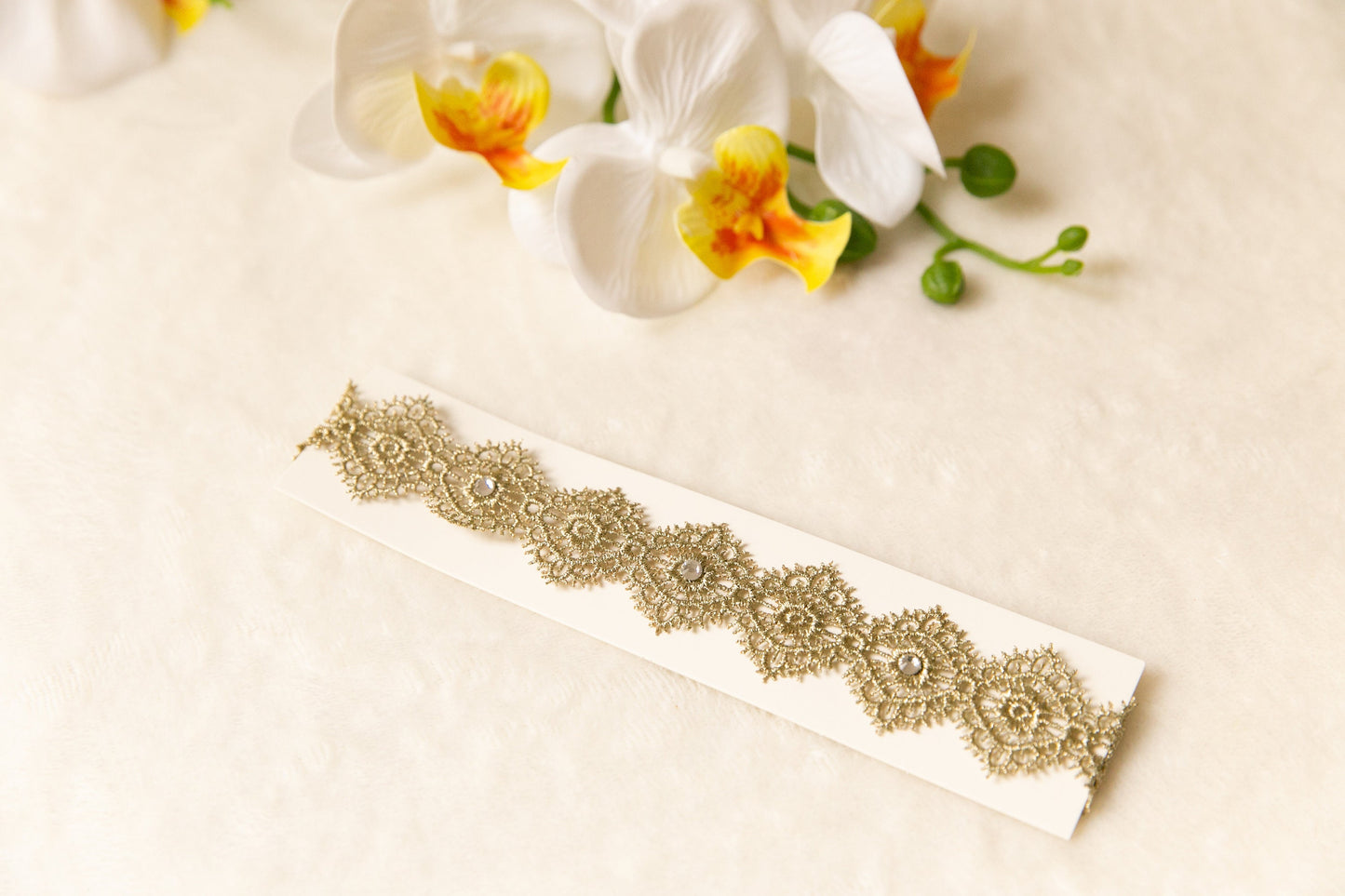 Golden flower lace baby headband, wedding flower girl headband, toddler flower crown, baby shower gift colors lace love 6 months - 2 year