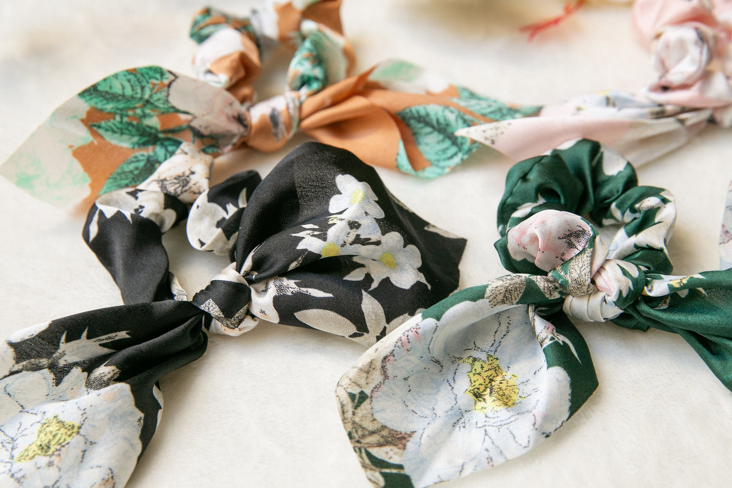 Bohemia Scarf Scrunchies, Hair Scrunchies Scarf, Floral Hair Scarf with knot, gift for her, Elastic Hair Tie Scrunchies, floral scrunchies