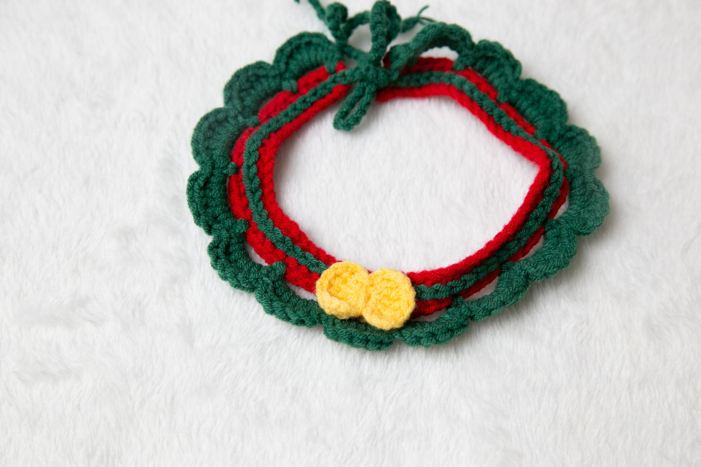 Christmas cat collar, Adjustable red green yellow bow pet Crochet cat dog collar, dog Cat Accessories, cat decor cat ornament cat lover gift