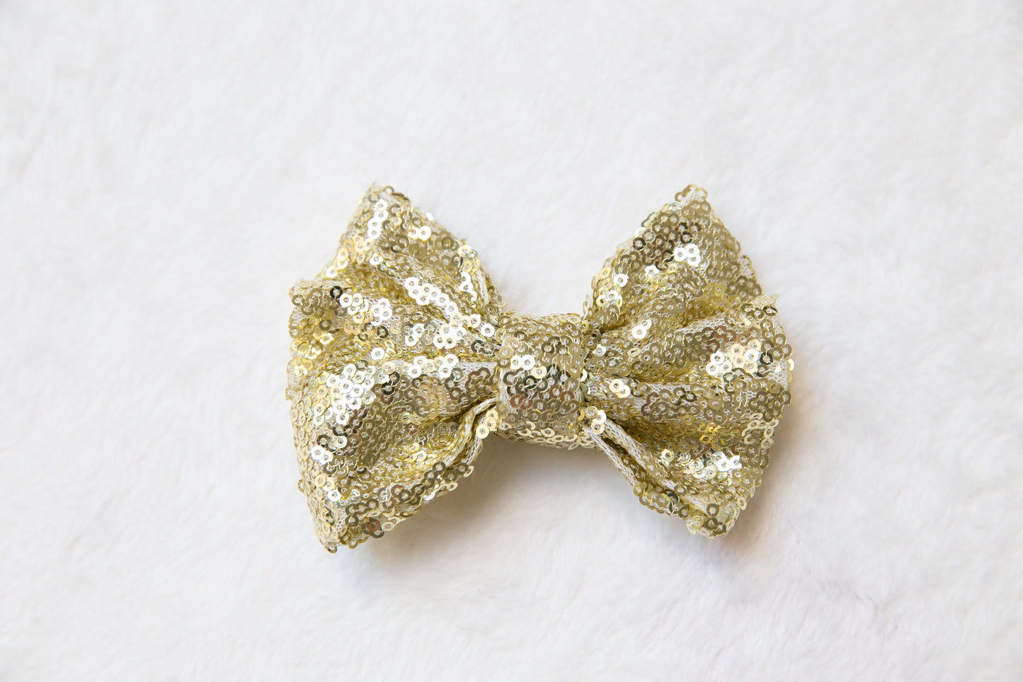 Super shinning bow hair clip, Toddler Girl kids Big Oversized Glitter hair clip, large Sequin Hair Bow Alligator Clip Bowknot birthday party