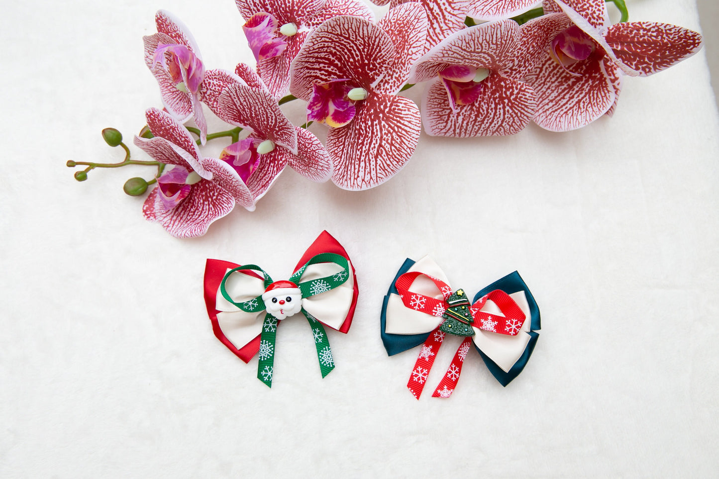 Christmas Piggy Bows Girls Hair Clip Accessories Pigtail Ponytail big Baby Bow Glitter Christmas Holly Red White Green Gifts For Toddlers