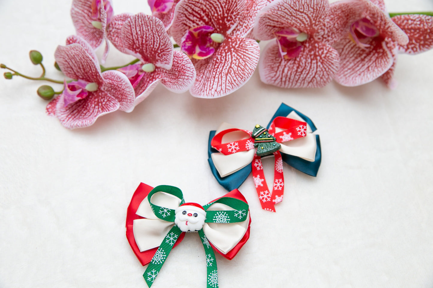 Christmas Piggy Bows Girls Hair Clip Accessories Pigtail Ponytail big Baby Bow Glitter Christmas Holly Red White Green Gifts For Toddlers