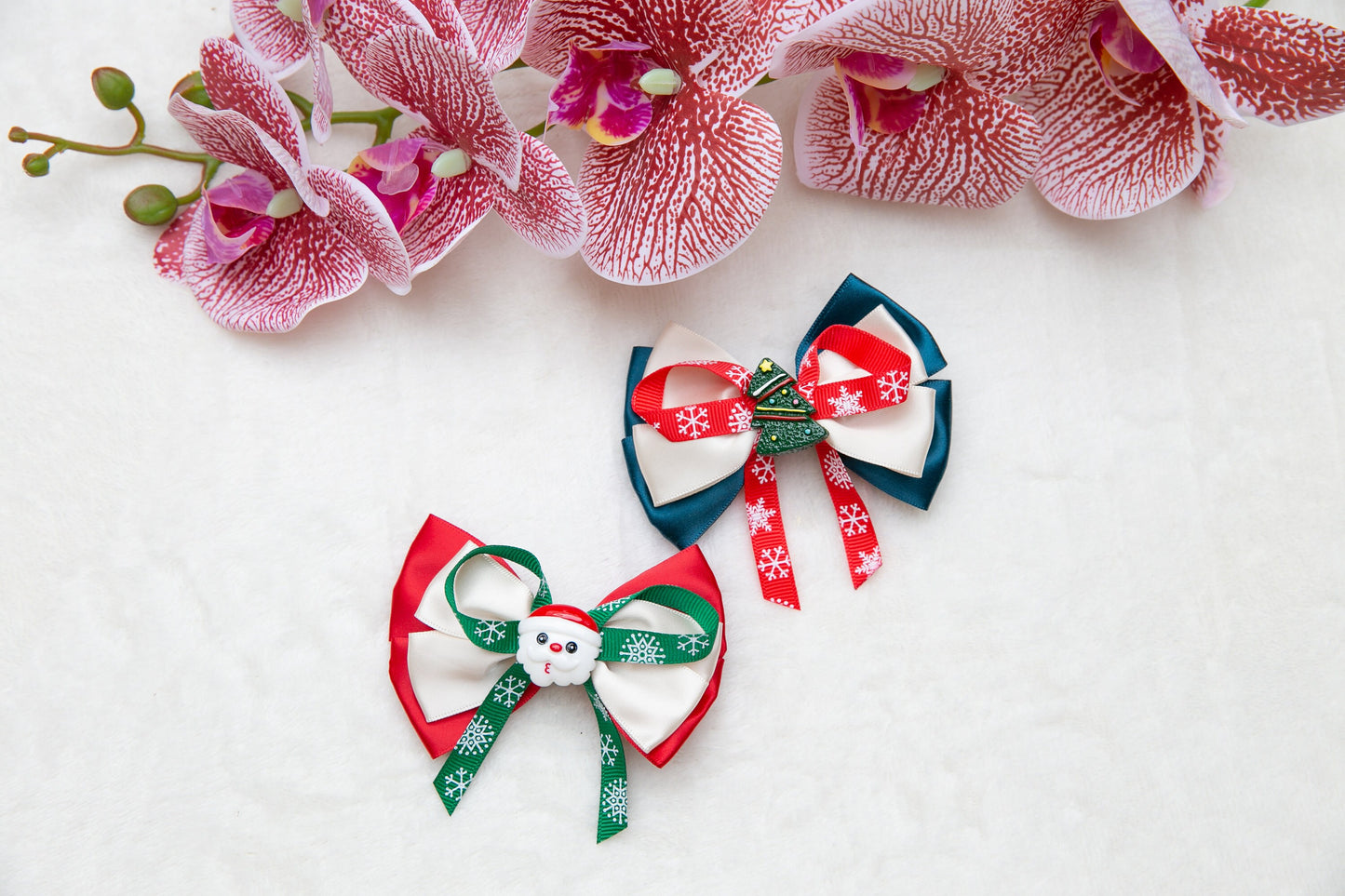 Christmas Piggy Bows Girls Hair Clip Accessories Pigtail Ponytail big Baby Bow Glitter Christmas Holly Red White Green Gifts For Toddlers