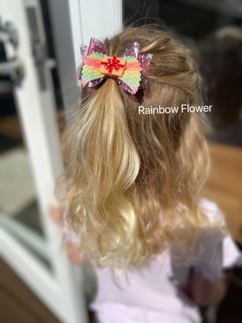 2024 Christmas bow hair clips for baby toddler girl kids, Christmas tree Santa Candy cane gift glitter red green bow hair party accessory