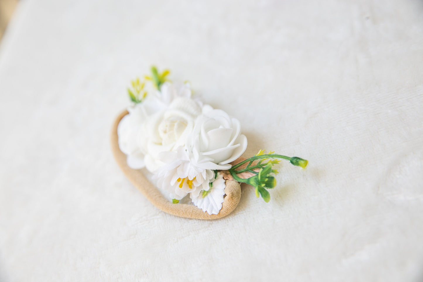 Exquisite White Baby toddler floral headband, beige flower girl headband, luxury flower crown, baby shower gift neutral colours headband