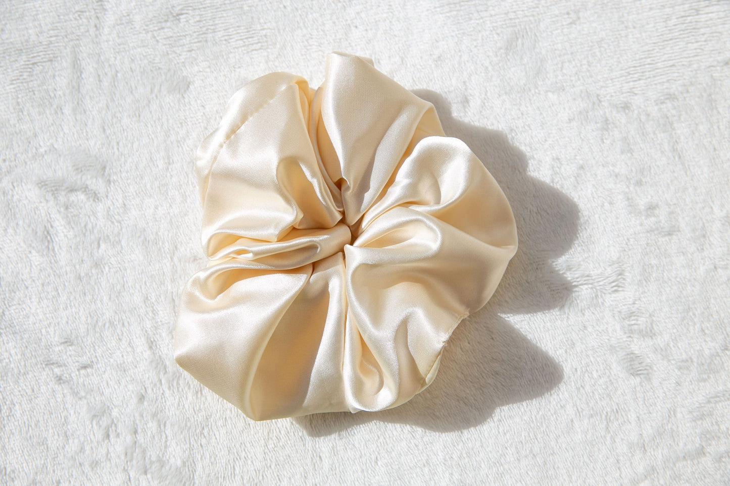 Luxury Satin Oversize Big Scrunchie for Women - Elegant Fashion Effortless Chic - Beige Green Purple Black Pink - Silk-Like Elastic Hair Tie