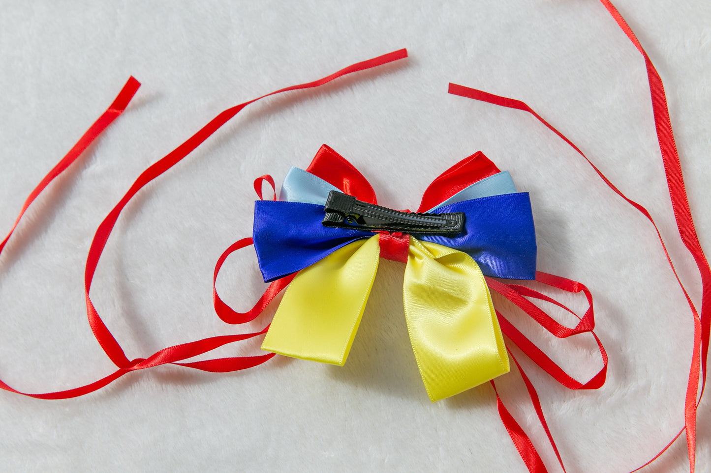 Oversizew Snow White bow hair clip, toddler bow hair clip, snow white hair clip, girl bow hair clip, red blue yellow princess bow clip