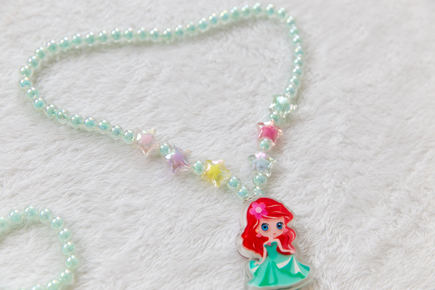 Red hair girl necklace and bracelet set, beads Princess girl toddler accessory, toy jewellery, gift for girls, green dress pendant charm