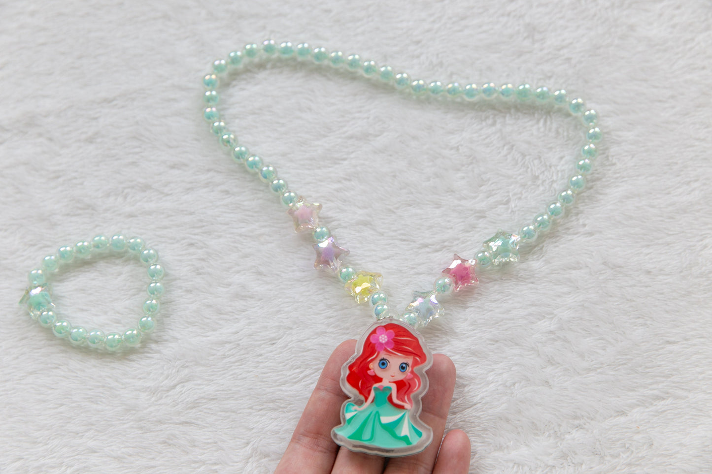 Red hair girl necklace and bracelet set, beads Princess girl toddler accessory, toy jewellery, gift for girls, green dress pendant charm