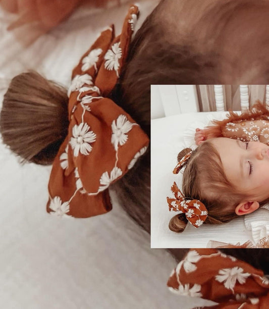 Beautiful Fabric Earthy tone Embroidered Floral baby girl toddler pink bow hair clip set, toddler girl hair accessory hair bow gift HANDMADE