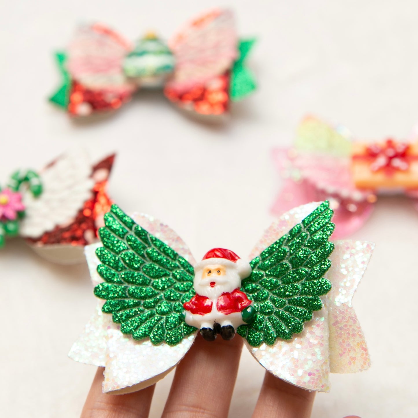 2022 Christmas hair clips for baby toddler girl kids, Christmas tree Santa Candy cane gift